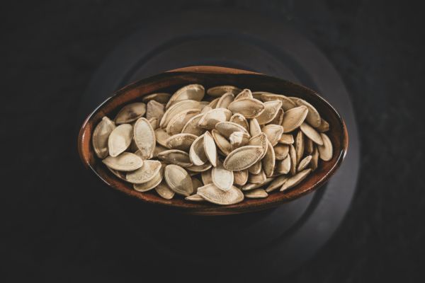 Les graines de courge et l'huile de pépin de courge : des incontournables pour des apéritifs originaux et sains