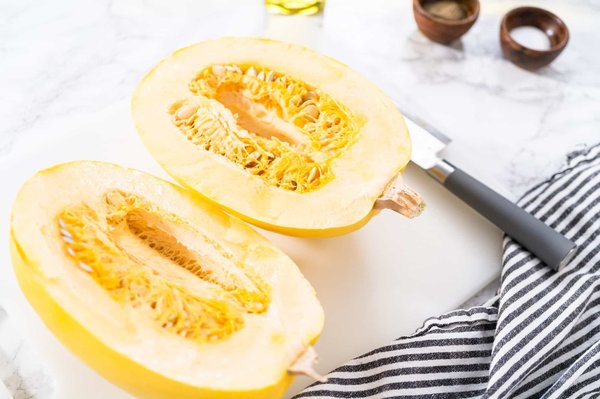 Les graines de courge et l'huile de pépin de courge : des incontournables pour des apéritifs originaux et sains